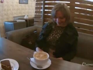 הַברָקָה ב ה cafe