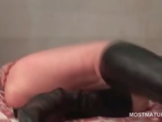 Nubile Tramp In Leather Boots Finger Fucking Herself Deep
