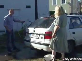 Aýaly finds her man sikiş mother in law